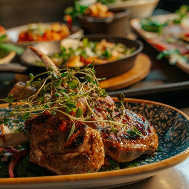 Grillade lammkotletter med krasse